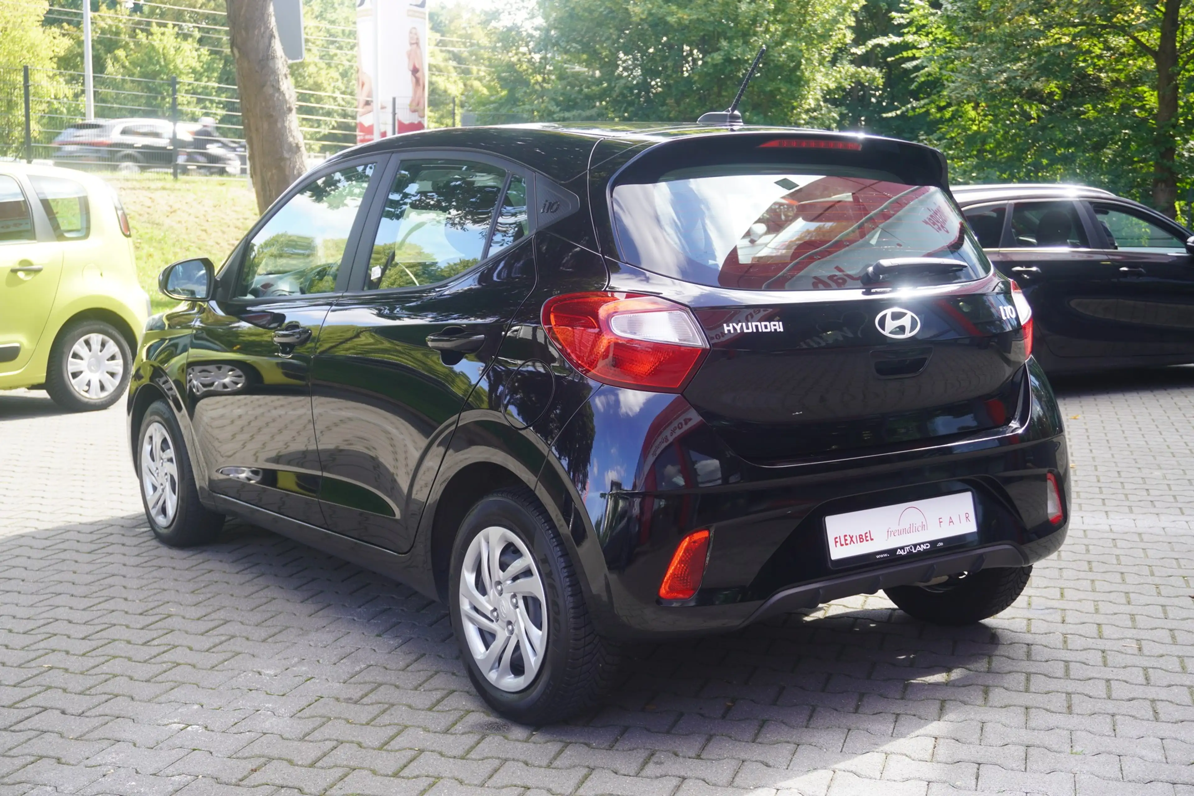 Hyundai i10 1.0 Trend Digitales Cockpit Tempomat DAB USB — photo 8