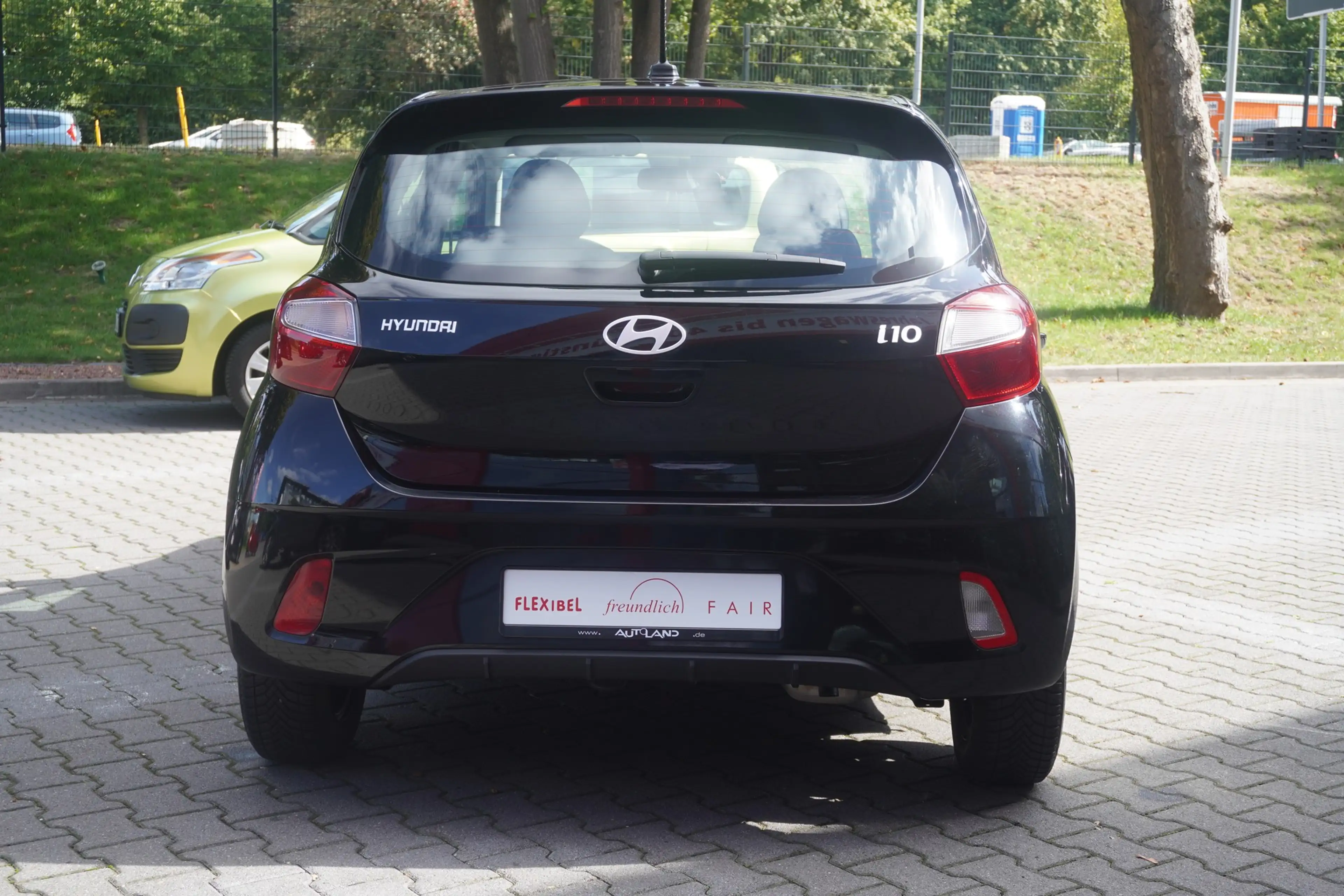 Hyundai i10 1.0 Trend Digitales Cockpit Tempomat DAB USB — photo 7