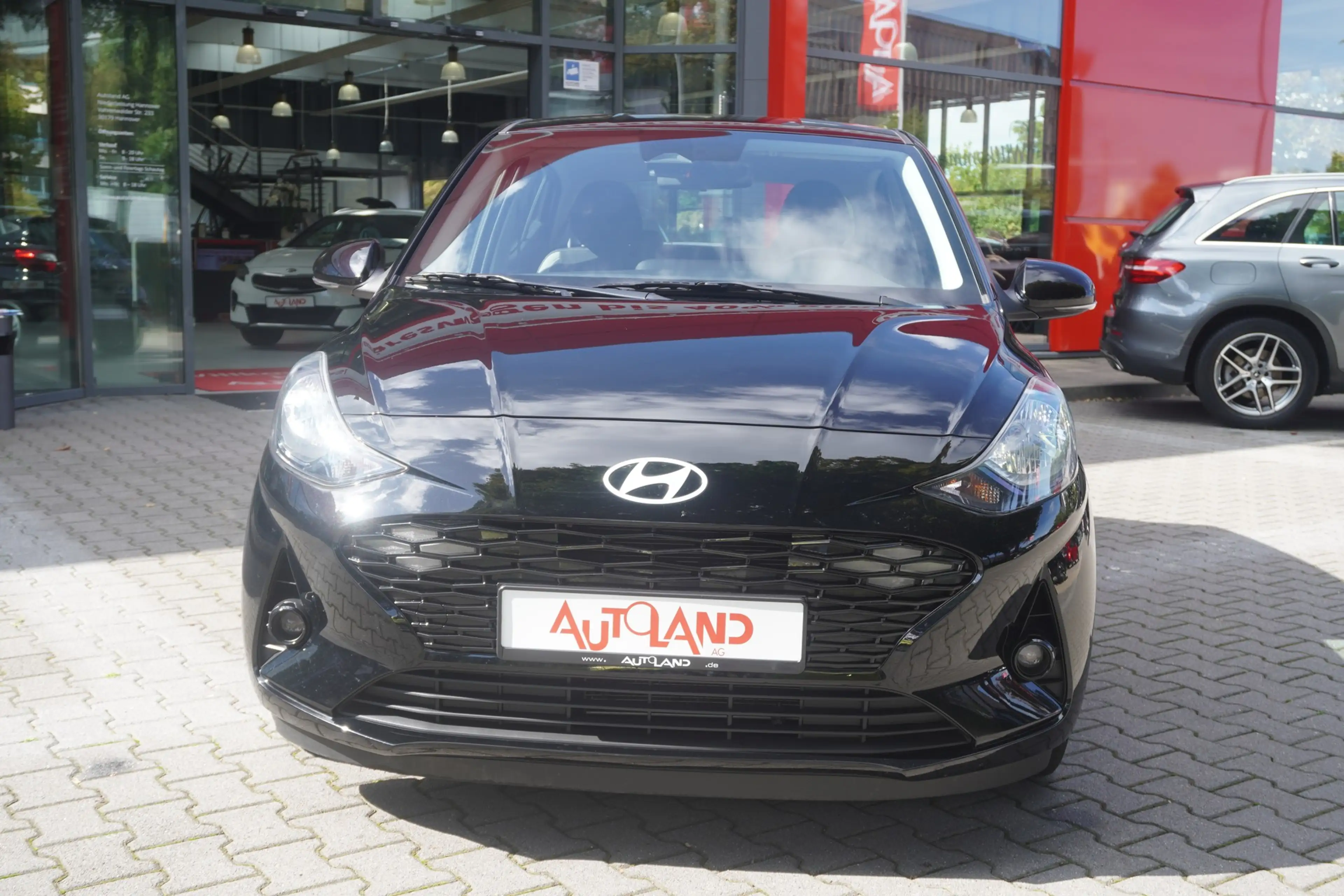 Hyundai i10 1.0 Trend Digitales Cockpit Tempomat DAB USB — photo 3