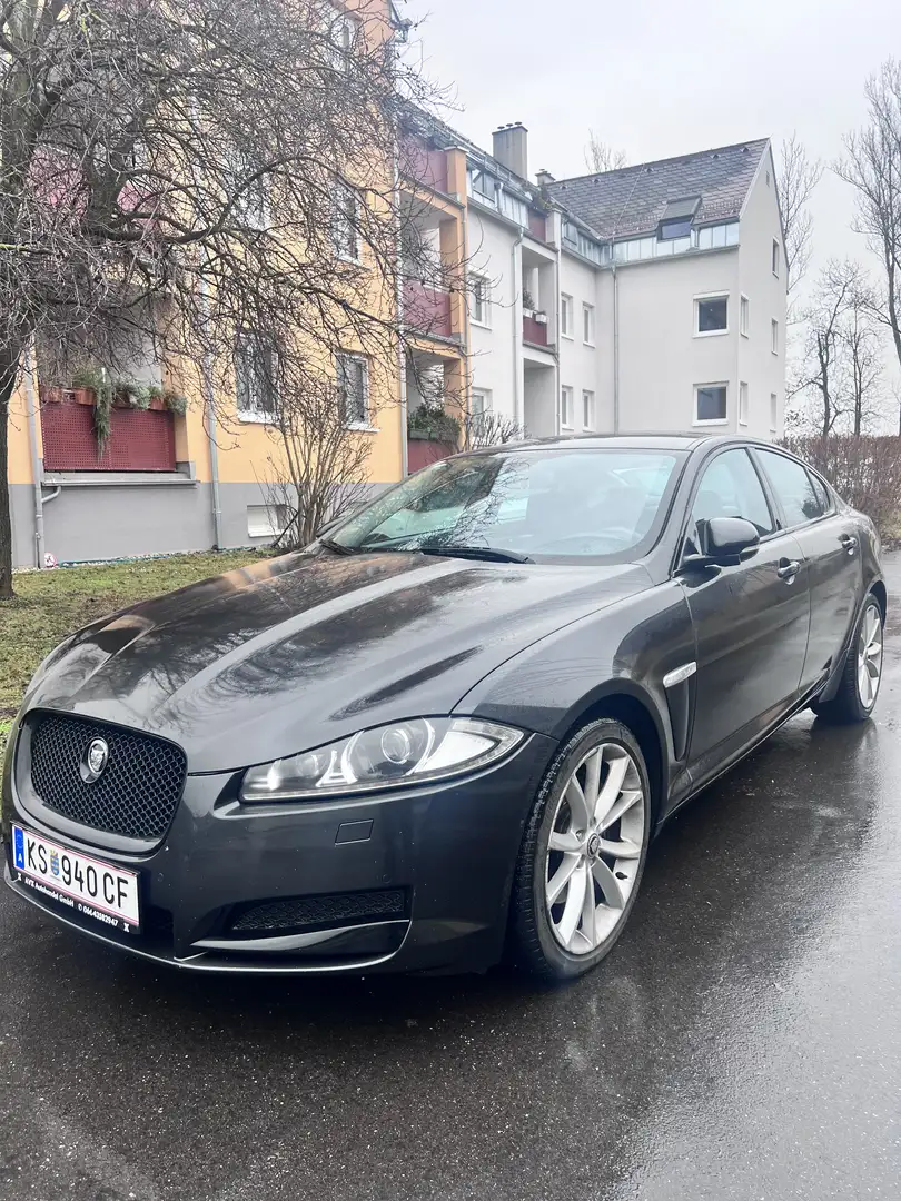 Jaguar XF 2,2 Diesel Luxury - 2