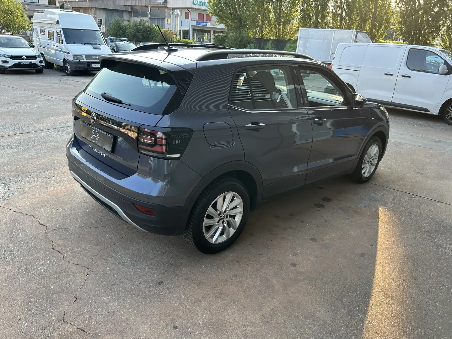 Volkswagen T-Cross 1.0 tsi Style 110cv - 2