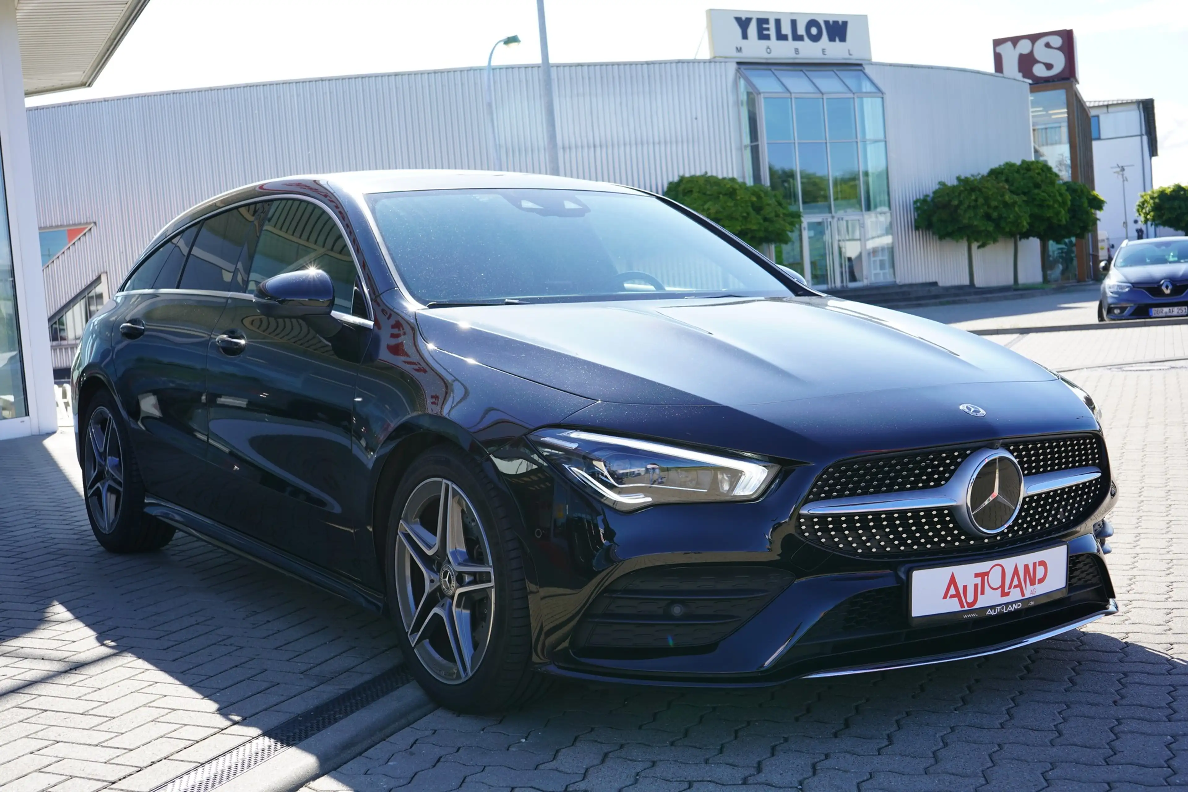 Mercedes-Benz CLA 220 CLA 220d AMG Line Totwinkel 360° Multibeam Pano — photo 11