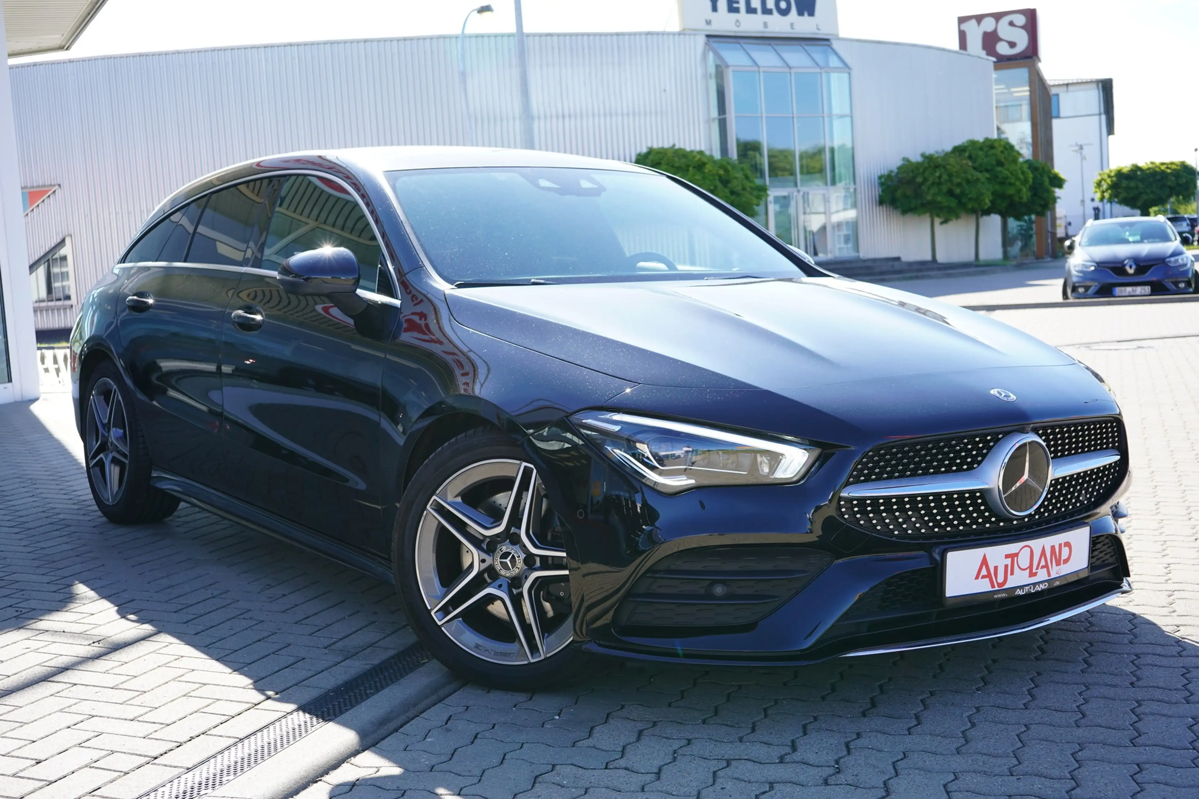 Mercedes-Benz CLA 220 CLA 220d AMG Line Totwinkel 360° Multibeam Pano — photo 8