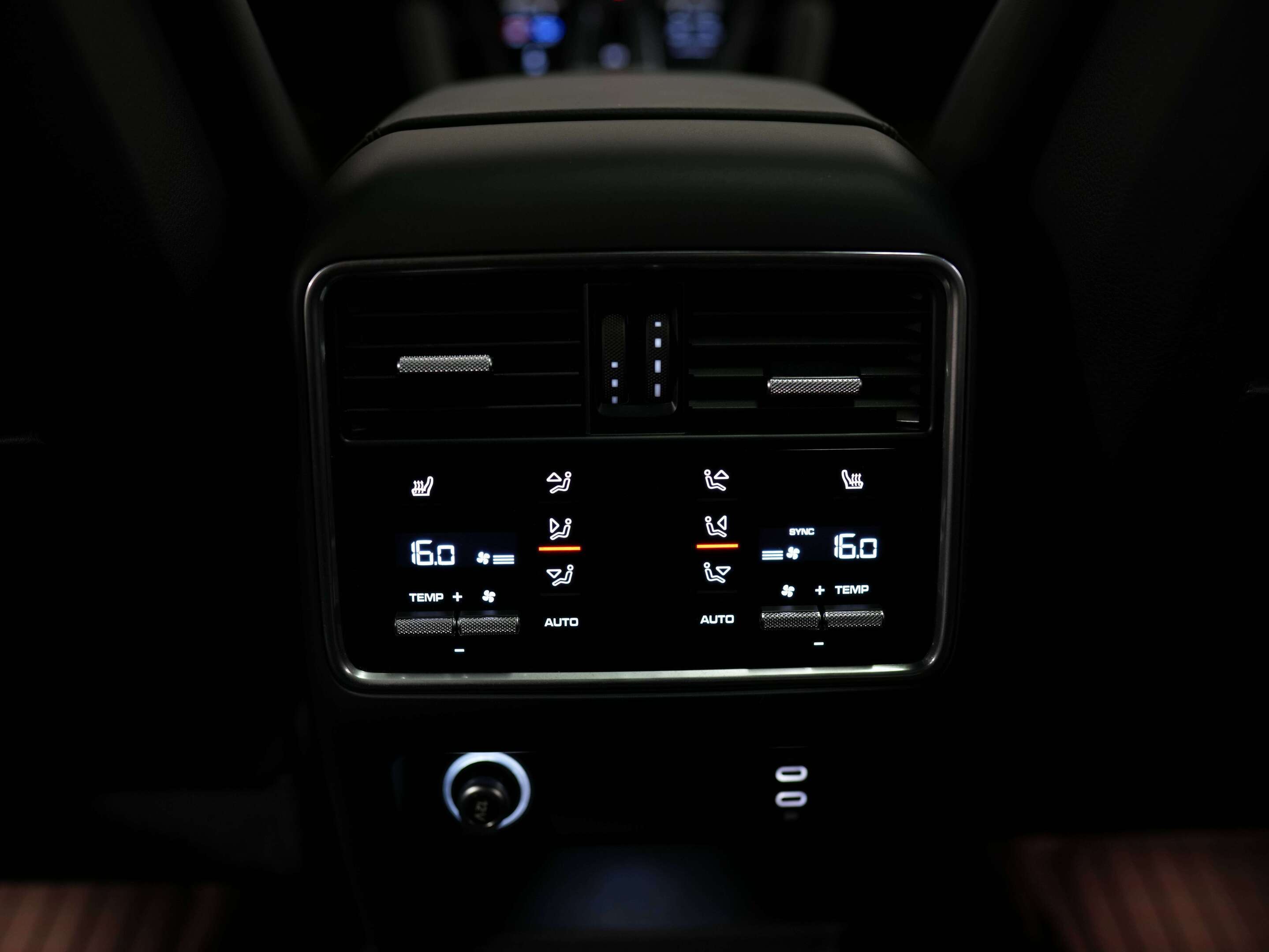 used 2023 Porsche Cayenne car, priced at $91,900
