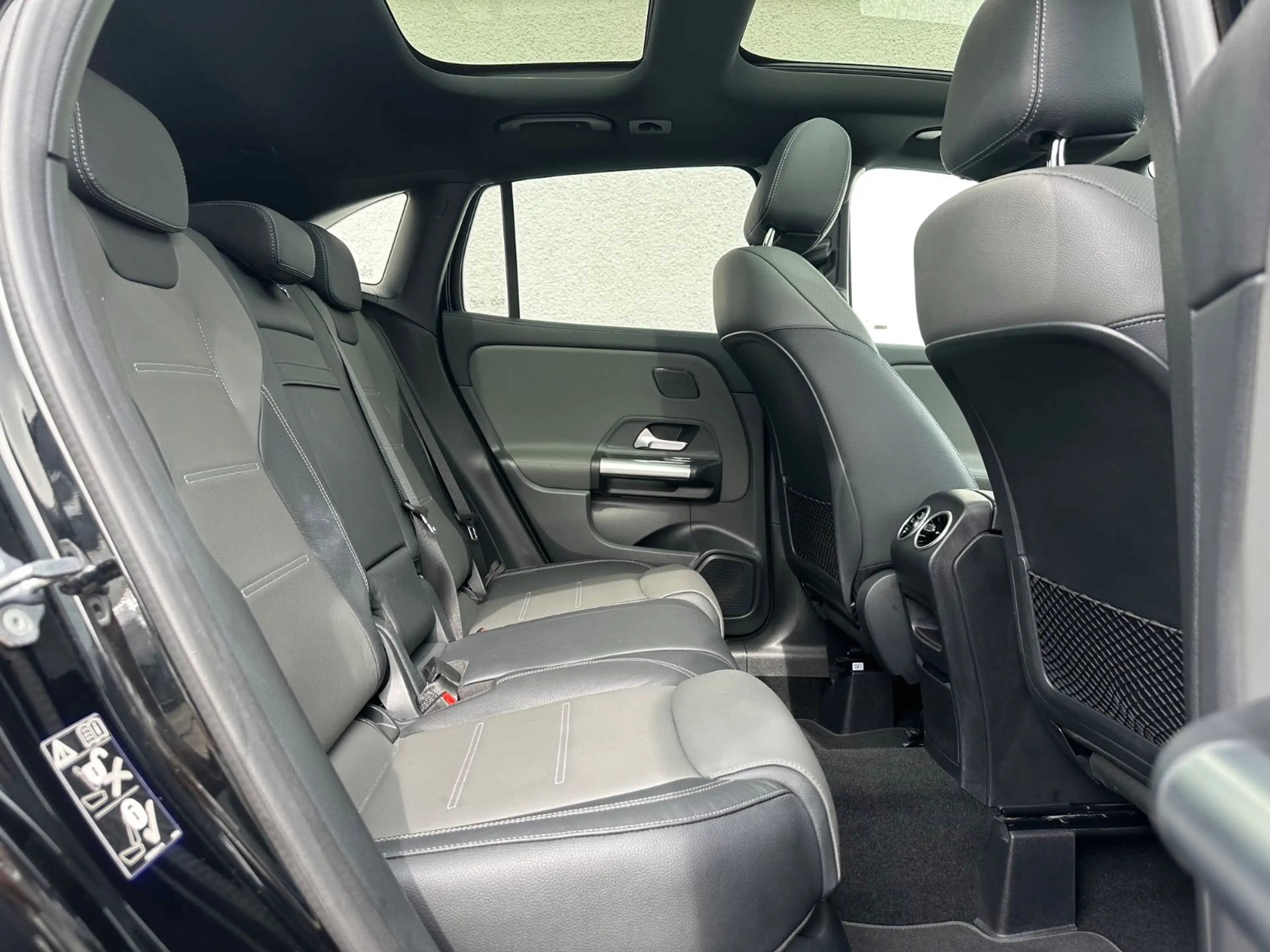 Mercedes-Benz GLA 220 d AMG Panno,Distro.Head,Multi-B.360-K. — photo 4