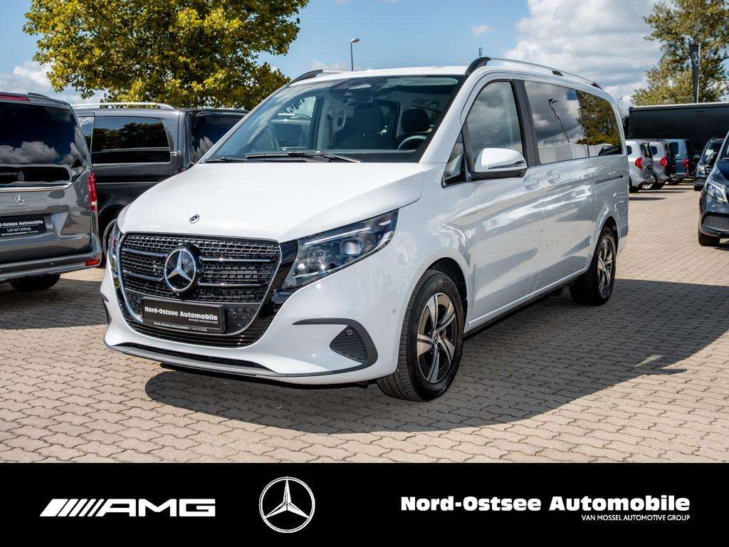 Mercedes-Benz V 220