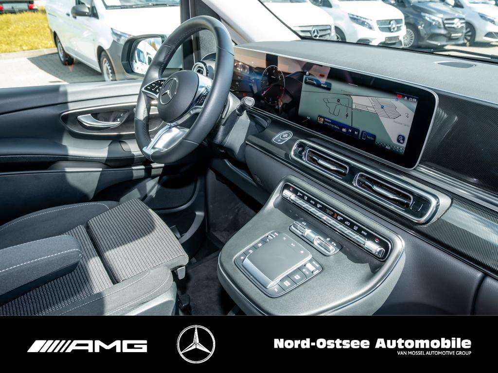 Mercedes-Benz V 220