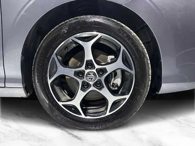 MG MG3 view 8