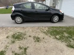 Toyota Prius c снимка Toyota Prius c