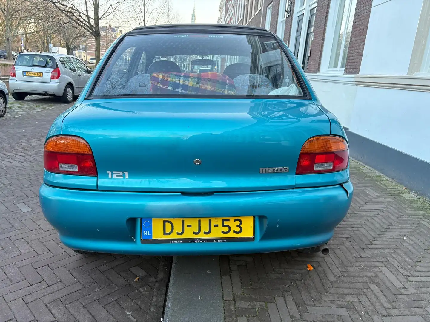 Mazda 121 121 1.3i Cabrio Top Blau - 2