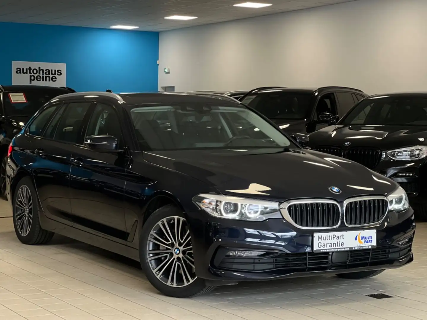 BMW 525 d Sport Line SAG/Stop&Go/AHK/Panorama/ParkSys Blu/Azzurro - 1