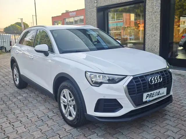 Audi Q3 1.5 35 TFSI Business S Tronic