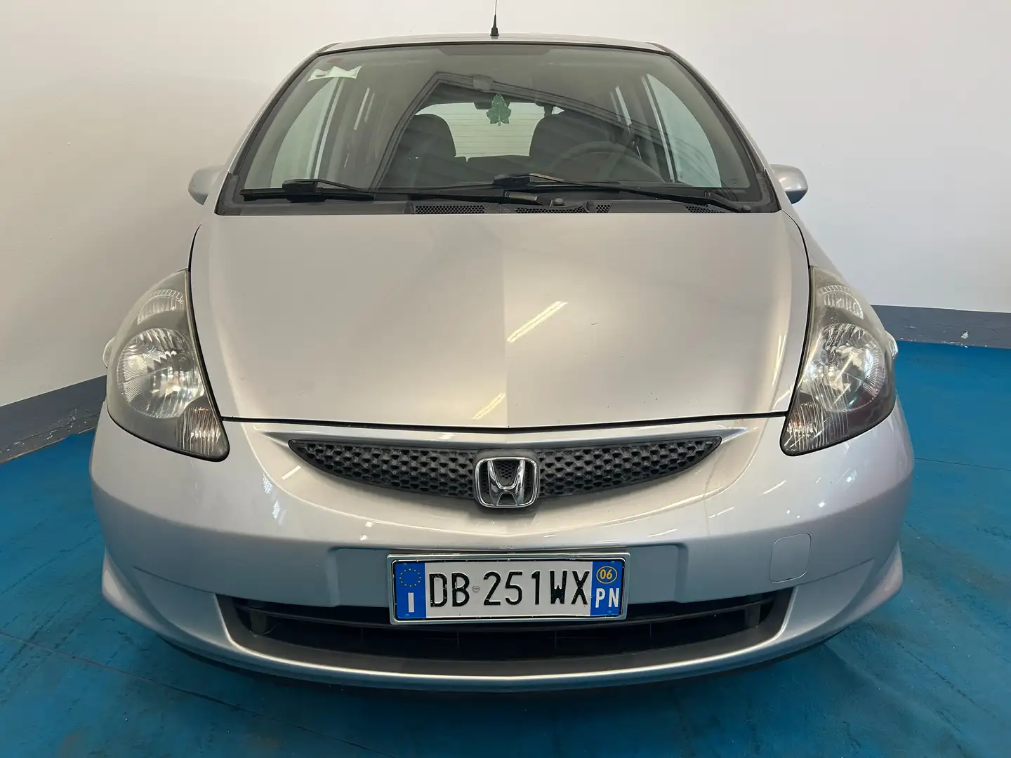 Honda Jazz - 1.2cc 77cv - 5 porte - NEOPATENTATO Grigio - 2