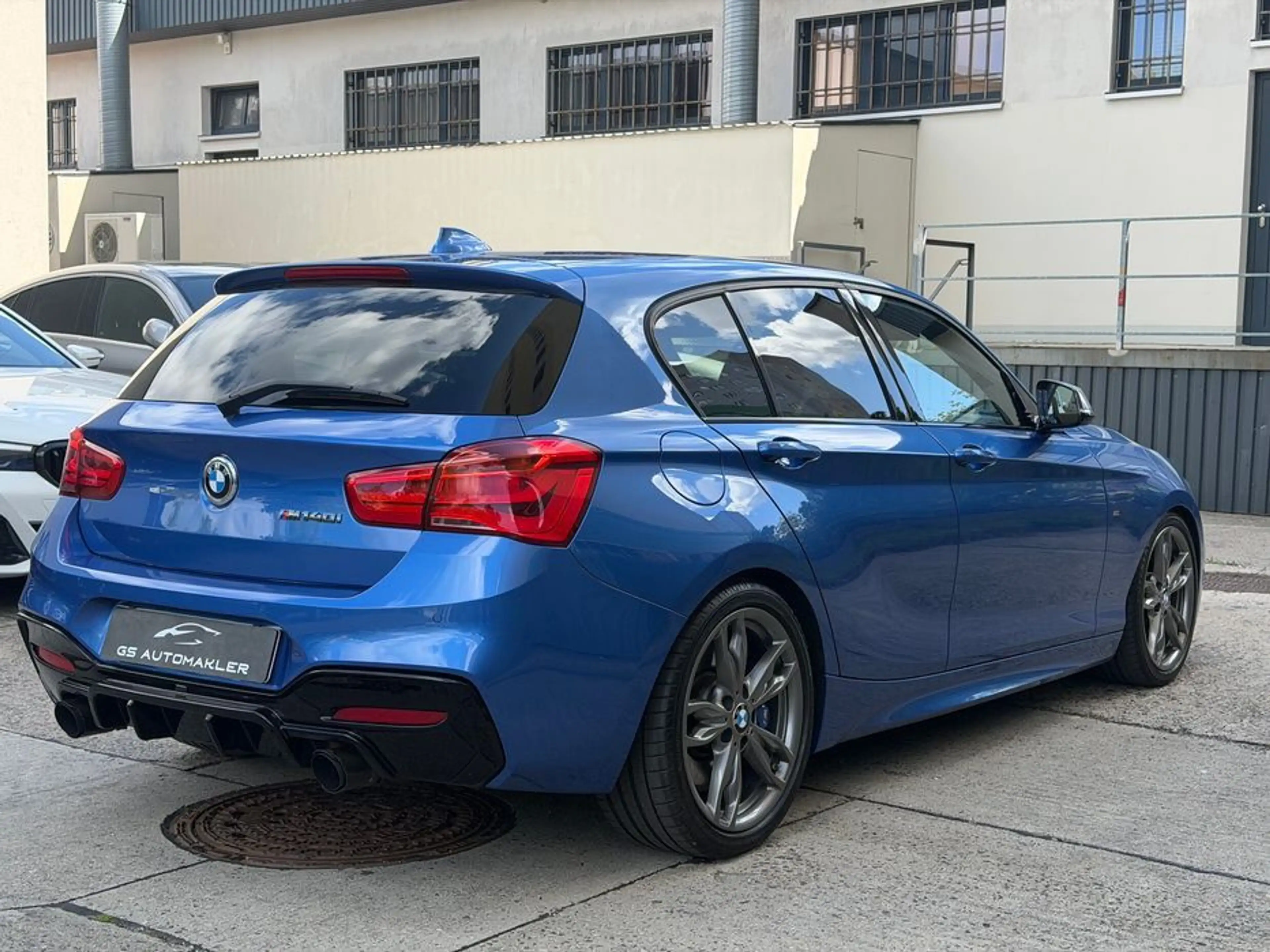 BMW 140 KEIN OPF Harman Kardon Alcantara — photo 6