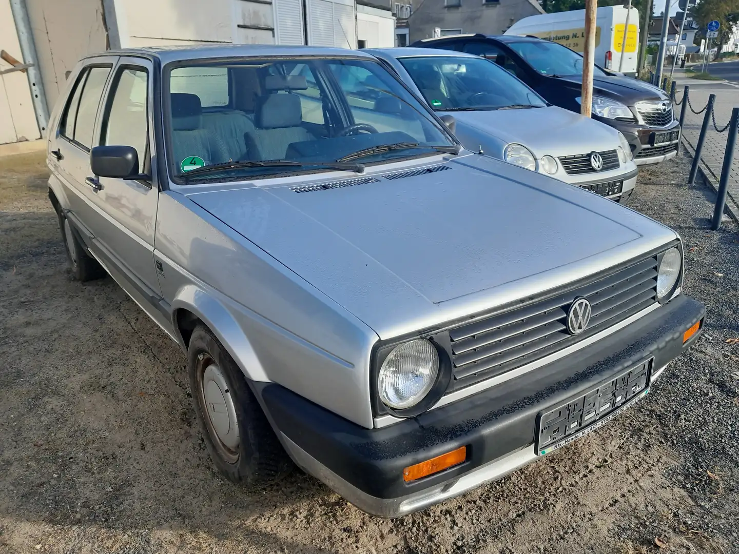 Volkswagen Golf GL Silver - 1