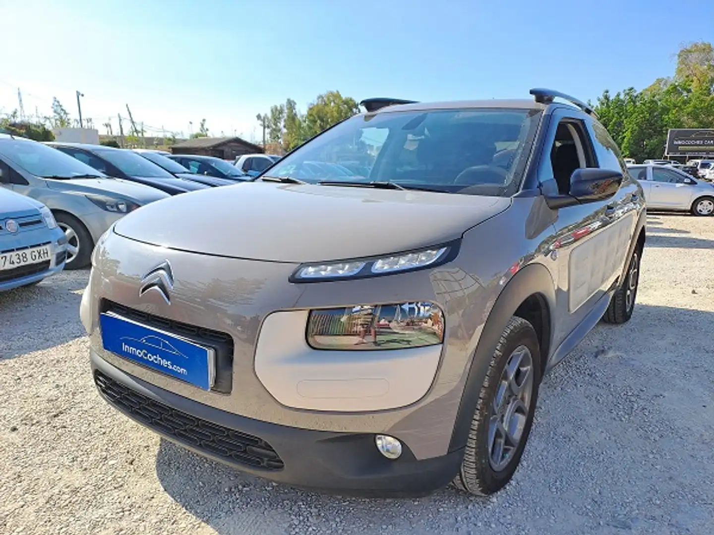 Citroen C4 Cactus 1.2 PureTech Feel 82 Bruin - 1