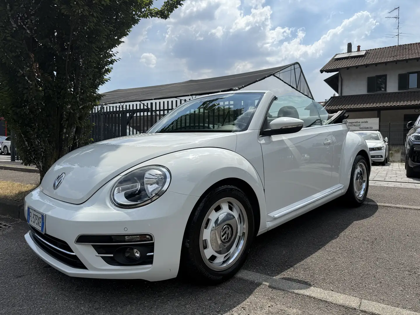 Volkswagen Maggiolino 2.0 tdi Sport 150cv dsg Bianco - 2
