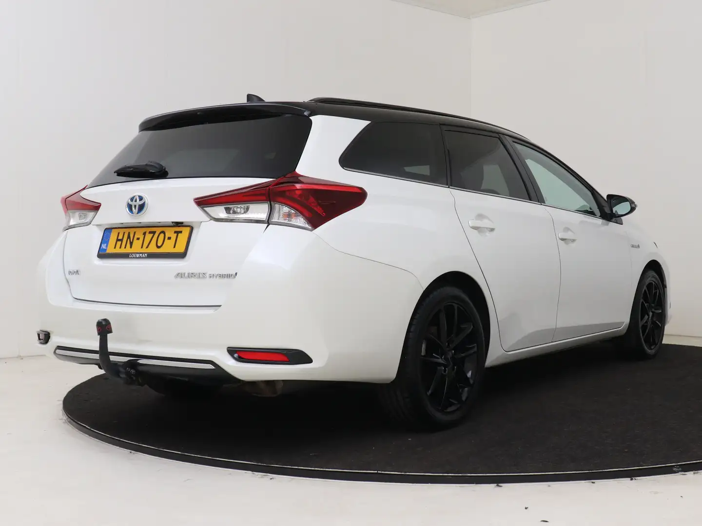 Toyota Auris Touring Sports 1.8 Hybrid Lease pro | NL auto | De Wit - 2