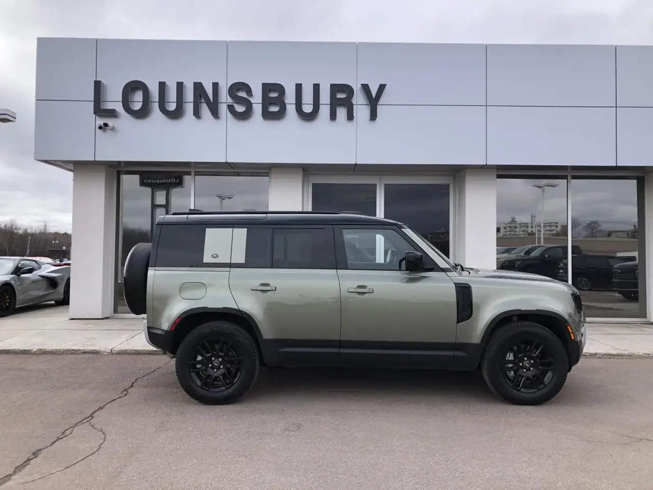 2024 Land Rover Defender