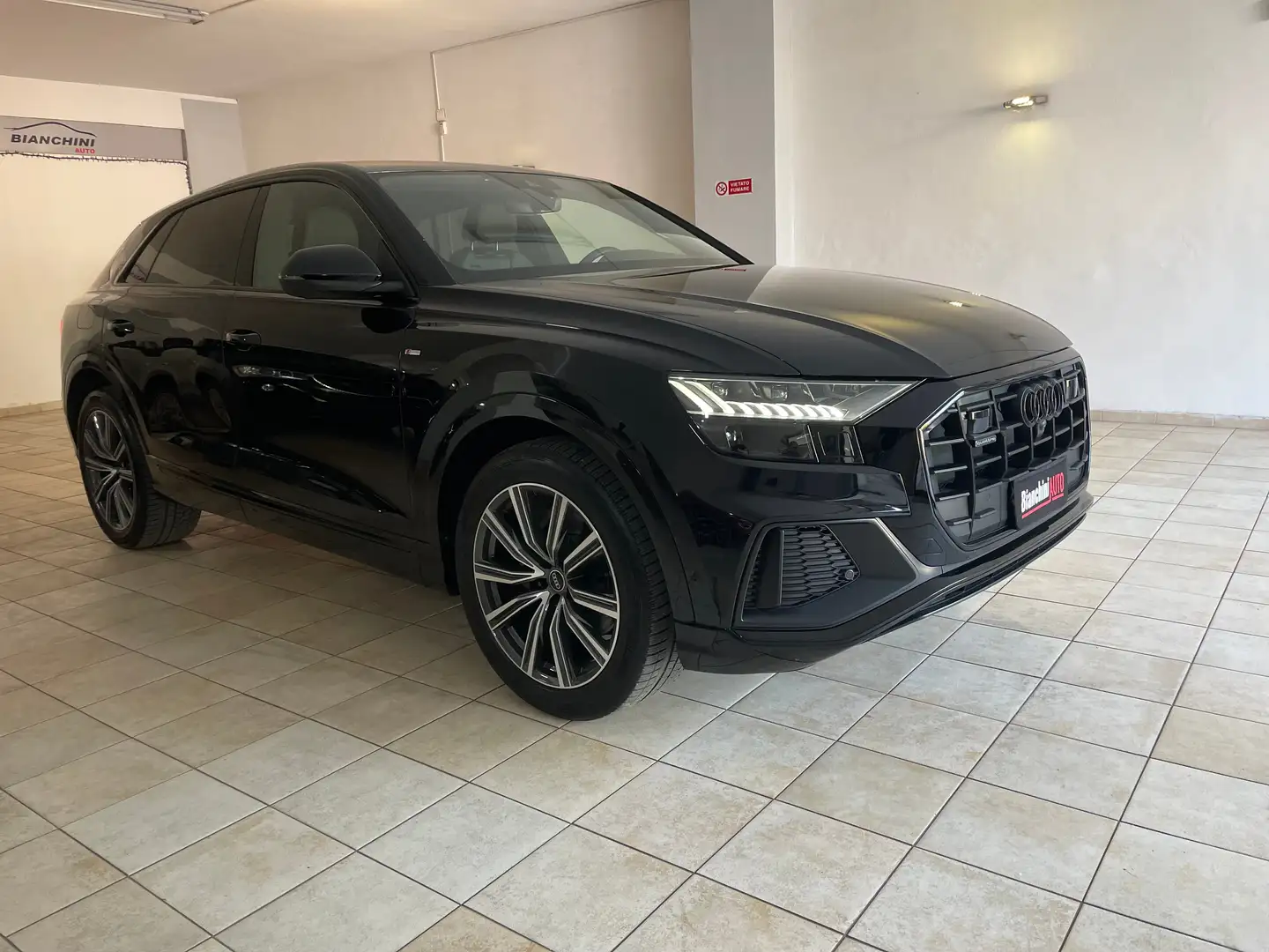 Audi Q8 50 3.0 tdi mhev Sport quattro S Line Black Edit Nero - 2