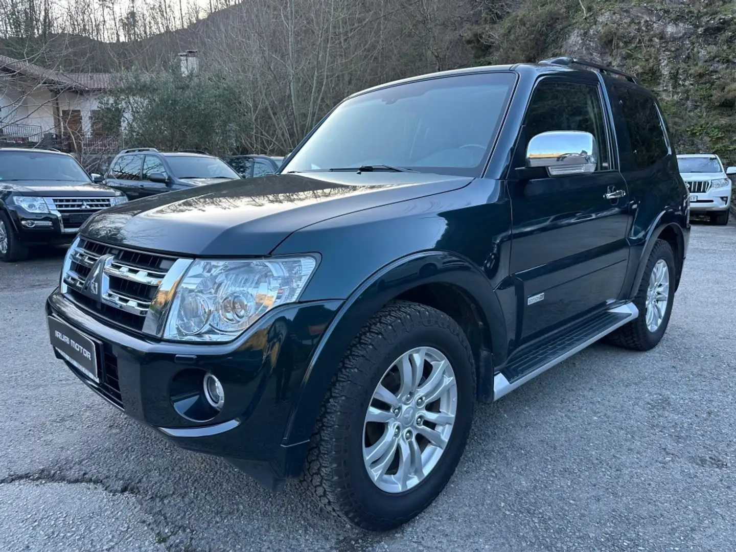 Mitsubishi Montero 3.2DI-D Kaiteki 5AT 200 Zelená - 2