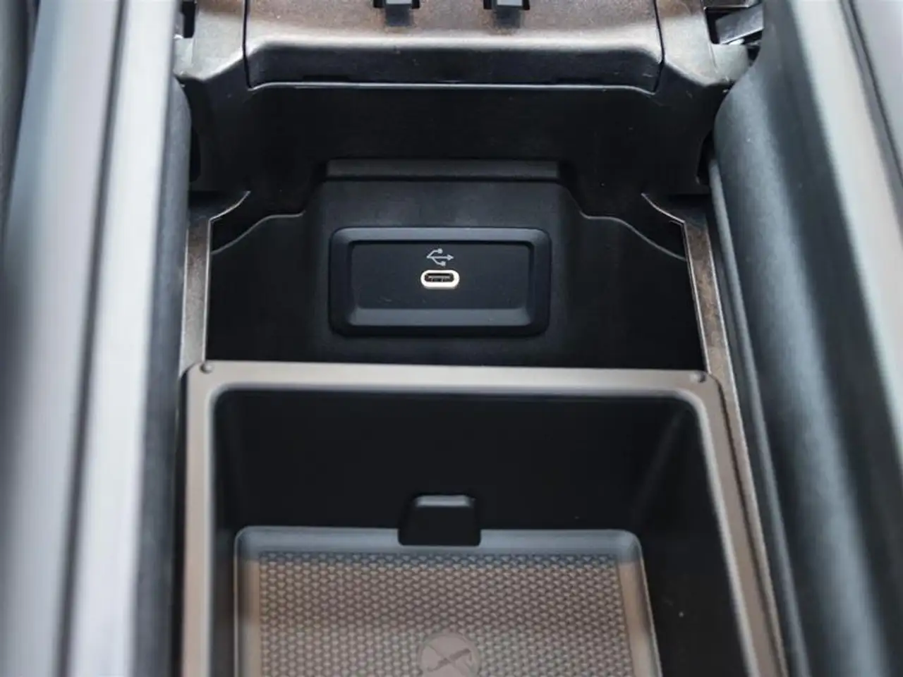 Mercedes-Benz GLC photo Mercedes-Benz GLC