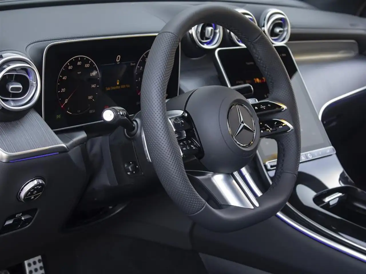 Mercedes-Benz GLC photo Mercedes-Benz GLC