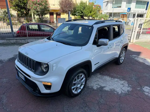 2022 Jeep Renegade in White for sale