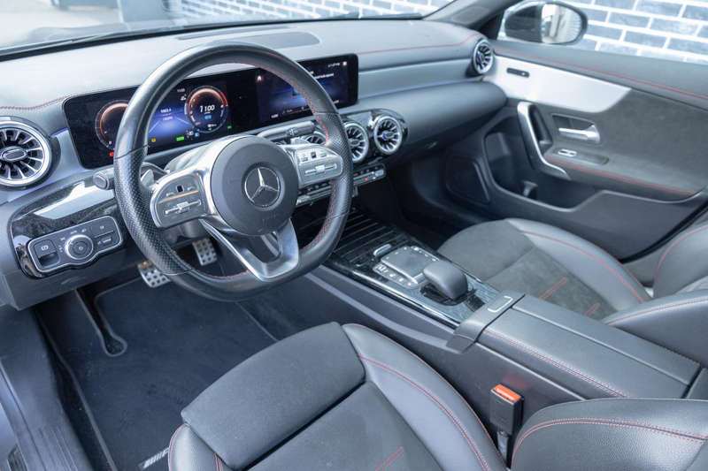 Mercedes-Benz CLA 250 Shooting Brake e Business Solution AMG Limited | P — photo 9