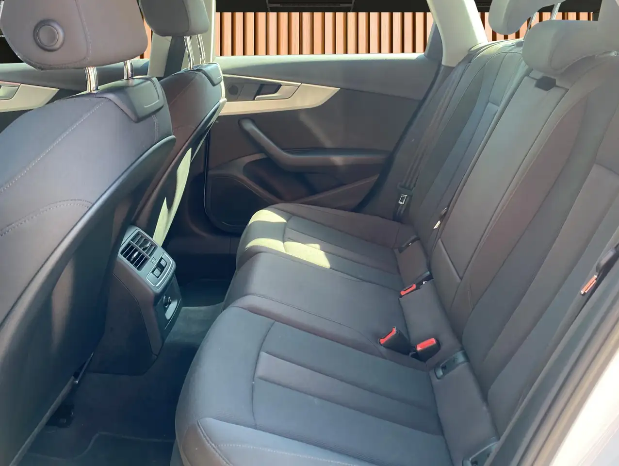 Audi A4 Avant 40 TFSI S line*Navi*ACC*LED*PDC*DAB*, миниатюра 6