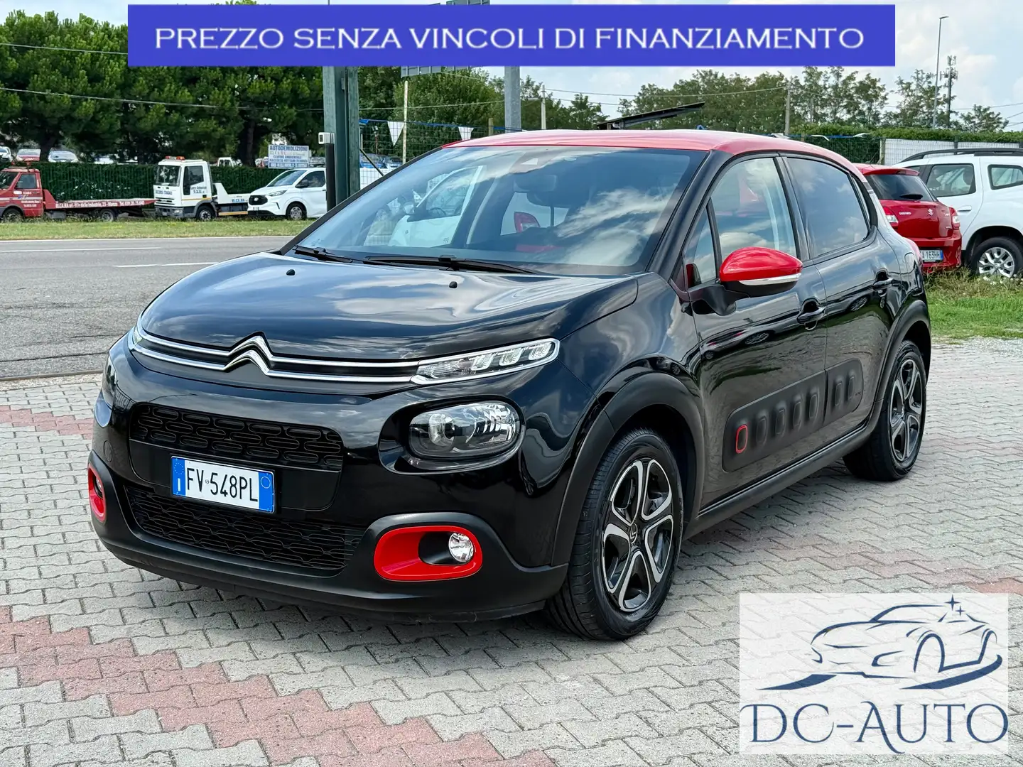 Citroen C3 2017 1.2 puretech Shine s&s ** UNIPROPRIETARIO ** Nero - 1