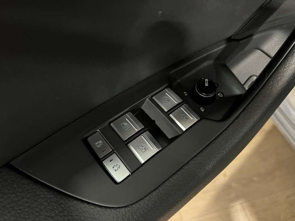 2022 Audi A6 Progressiv 45 TFSI quattro NAVIGATION SUNROOF MEMO thumb 32