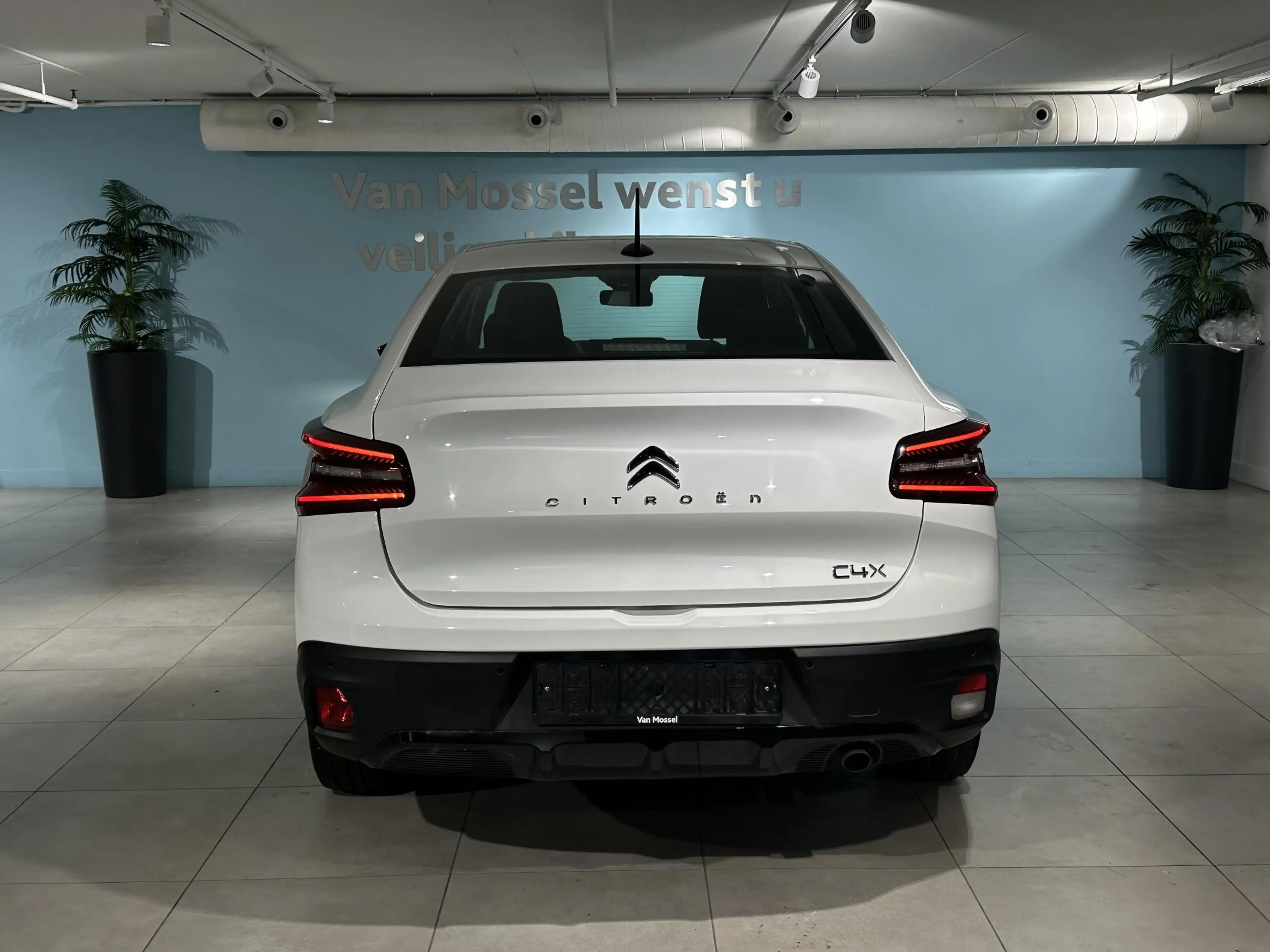 Citroen C4 X 1.2 Puretech 100 You | Parkeersensoren |  Apple Ca — photo 6