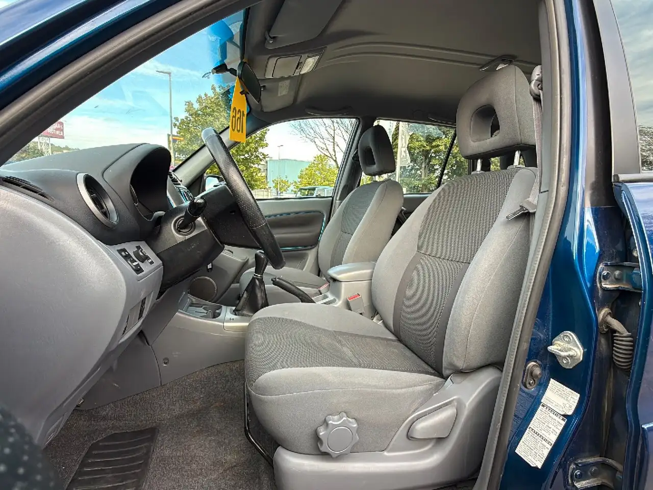 Toyota RAV4 2.0 4x4 | Klima | Dachreling | Alufelgen, foto 10