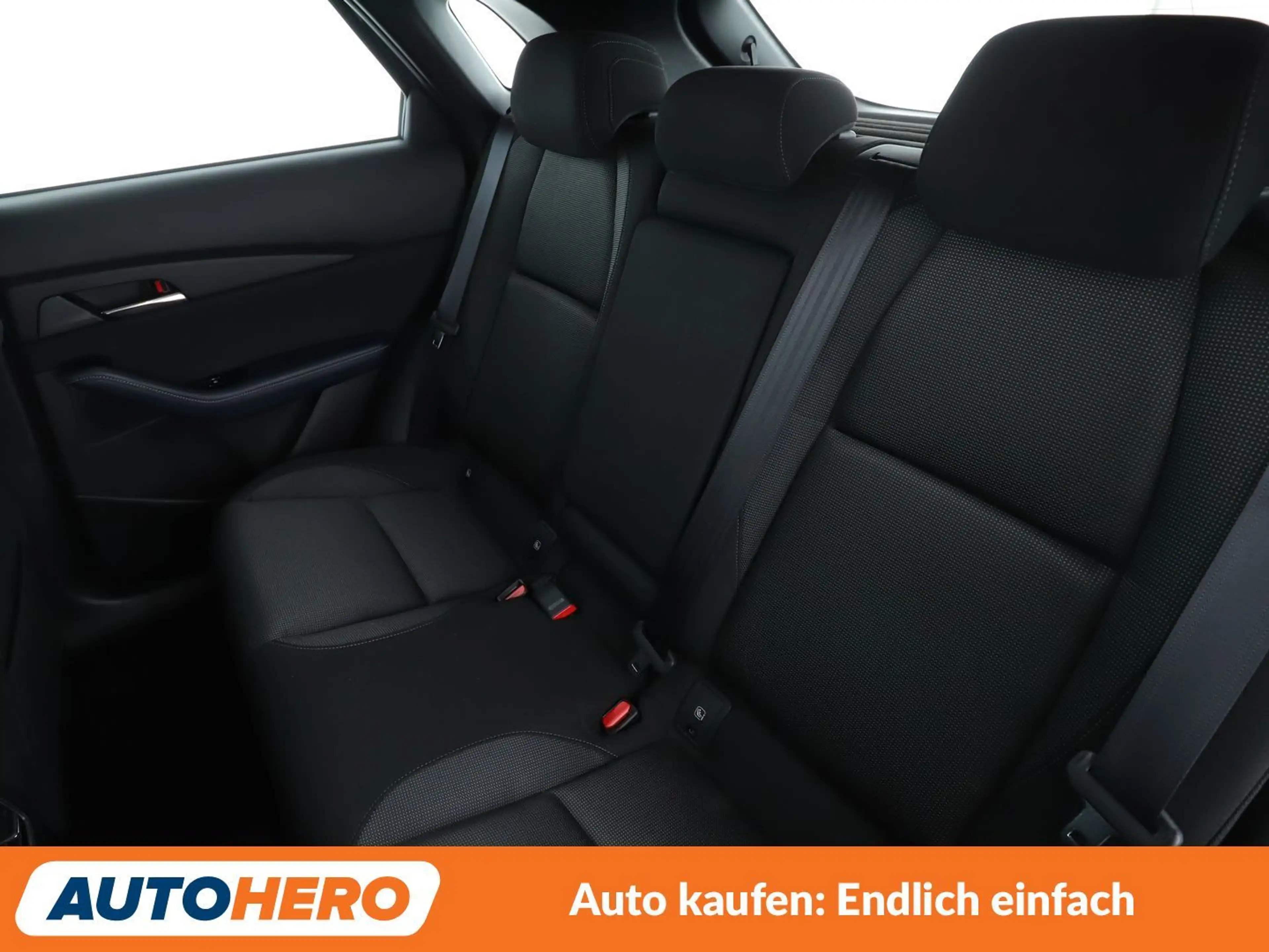 Mazda CX-30 2.0 Skyactiv-G Mild-Hybrid Selection 2WD*NAVI*LED* — photo 14