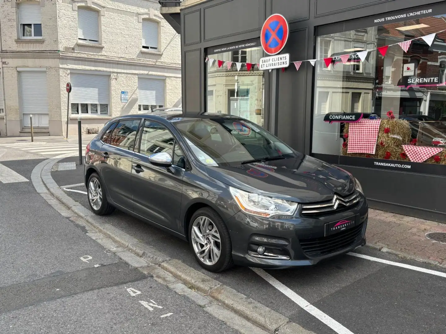 Citroen C4 HDi 90 FAP Music Touch / ATTELAGE /BLUETOOTH Gris - 2