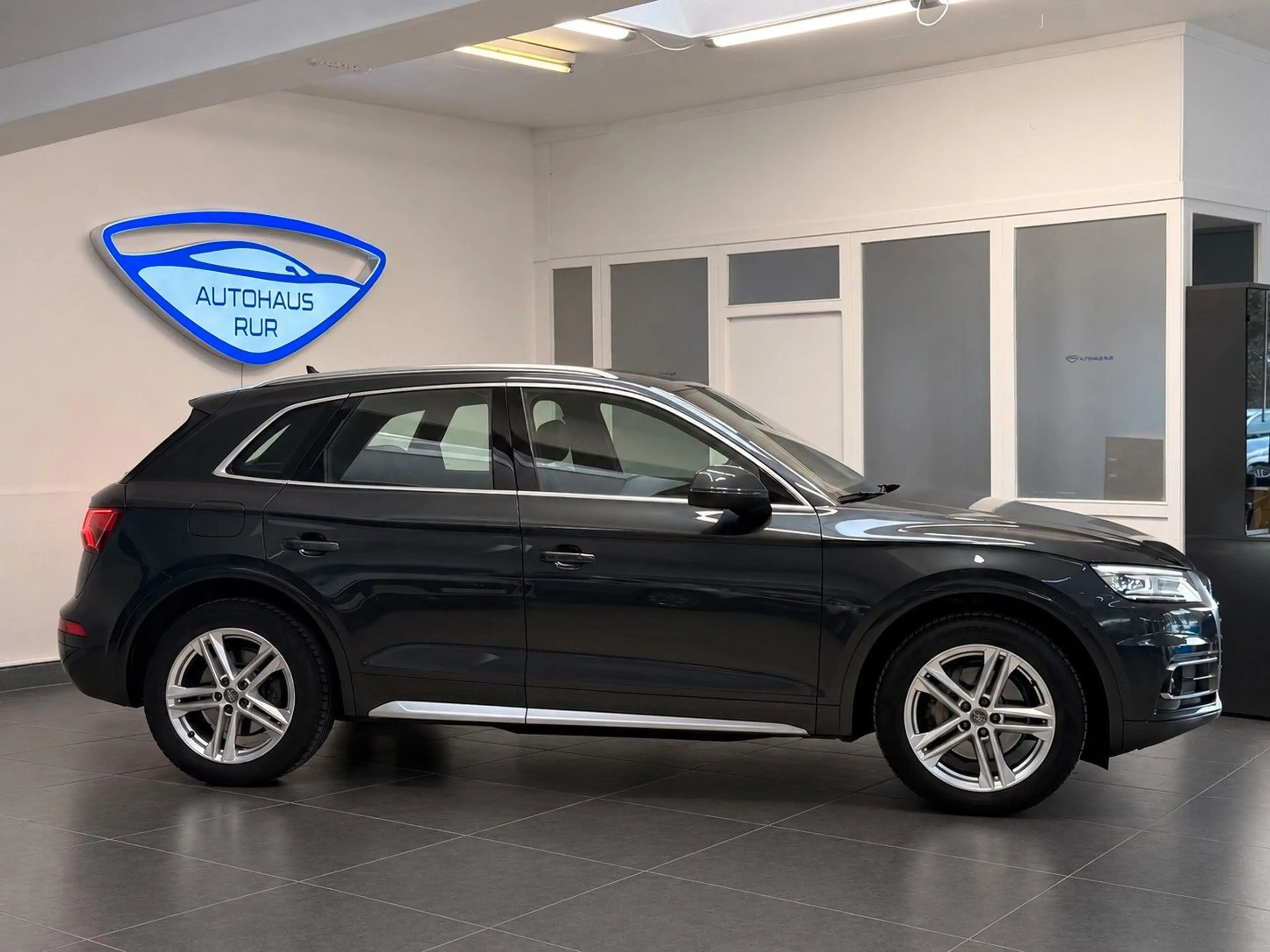 Audi Q5 quattro sport / 3x S-Line /  CARPLAY /ANDROID — photo 6