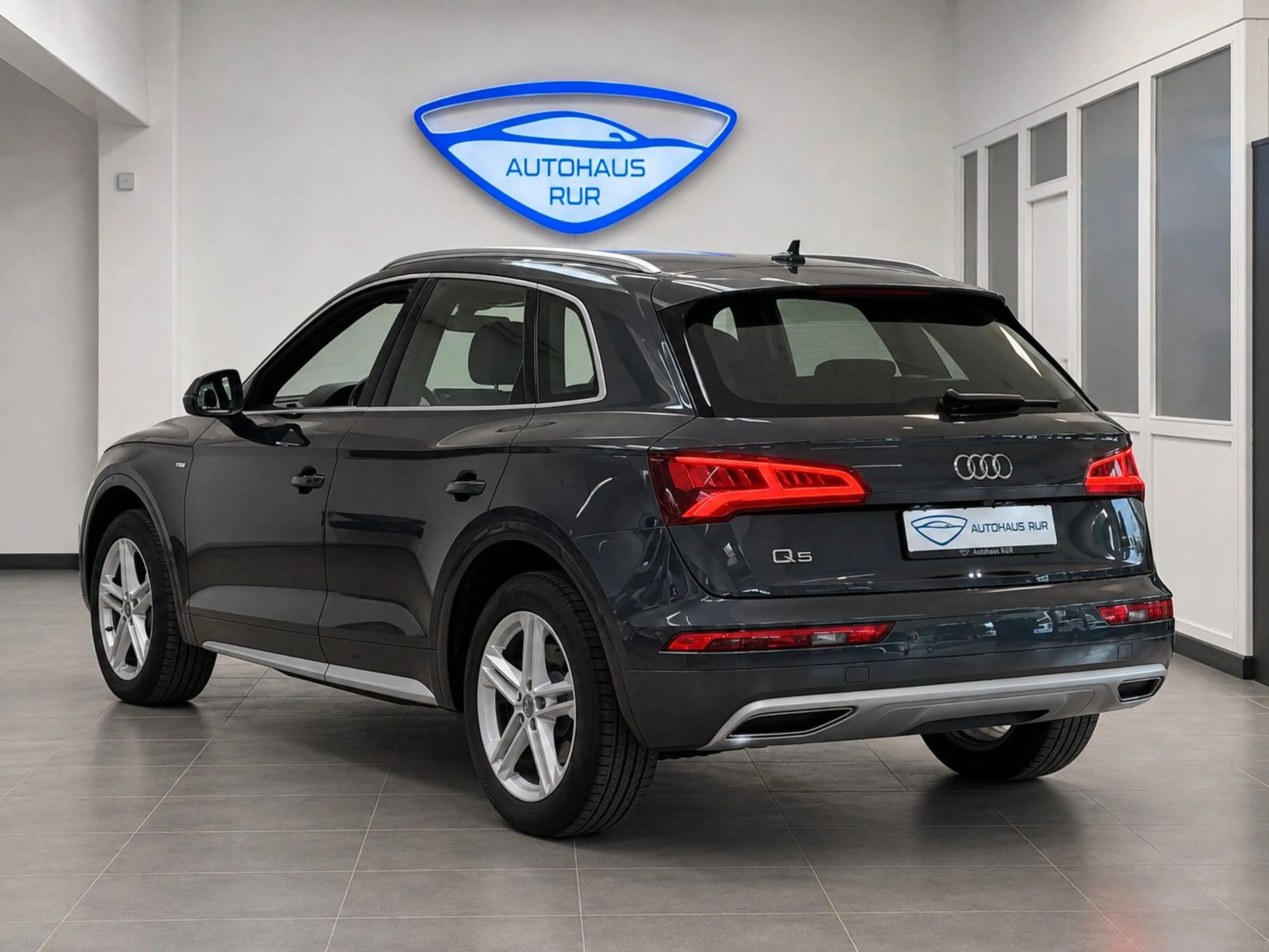 Audi Q5 quattro sport / 3x S-Line /  CARPLAY /ANDROID — photo 3
