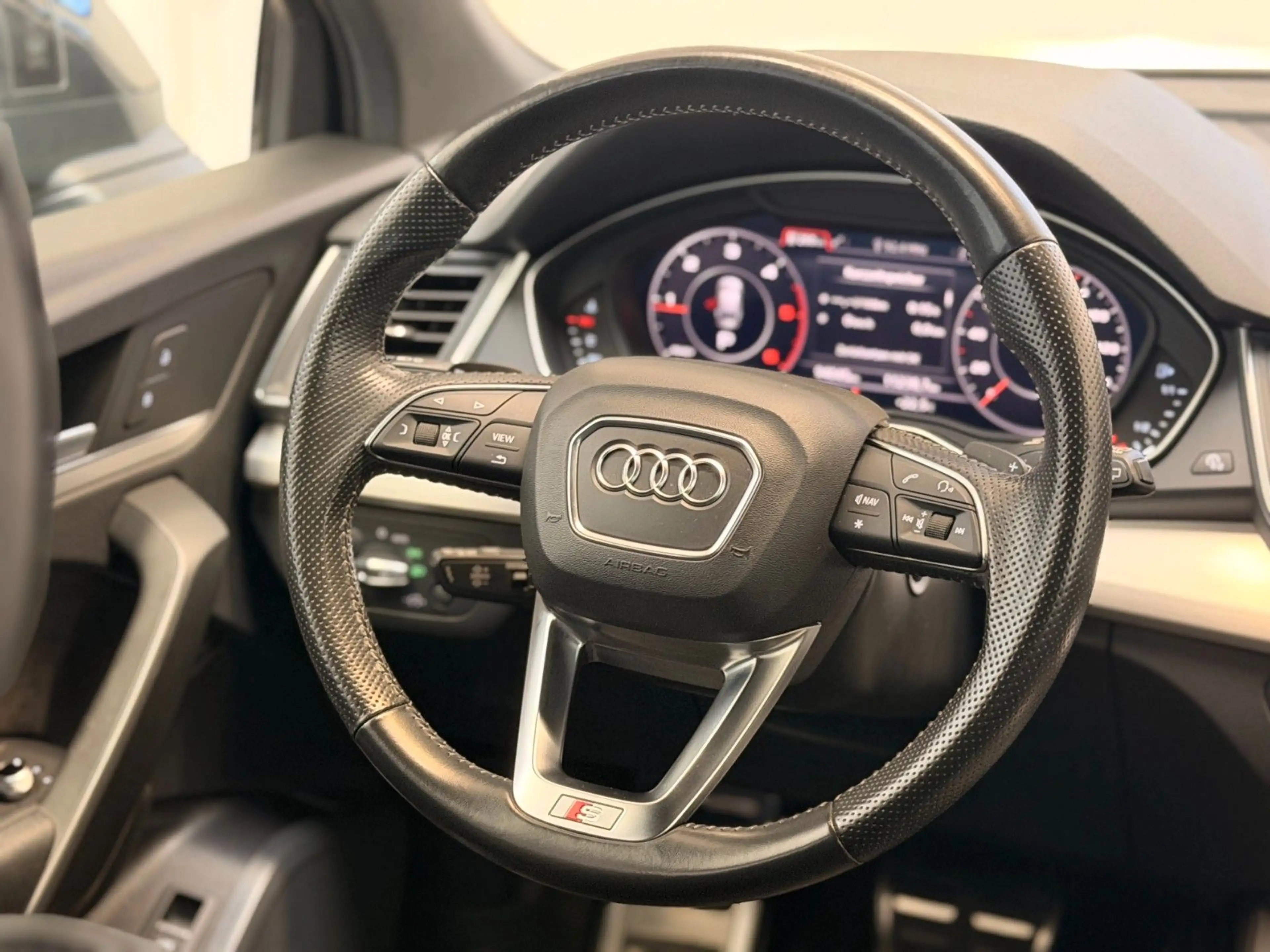 Audi Q5 quattro sport / 3x S-Line /  CARPLAY /ANDROID — photo 10