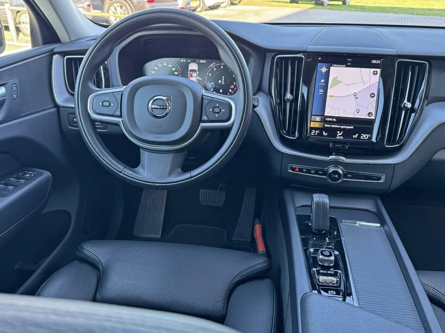 Volvo XC60 2.0 B5 184kW Mild Hybrid AWD Business Pro|Leder|Ca Grijs - 2