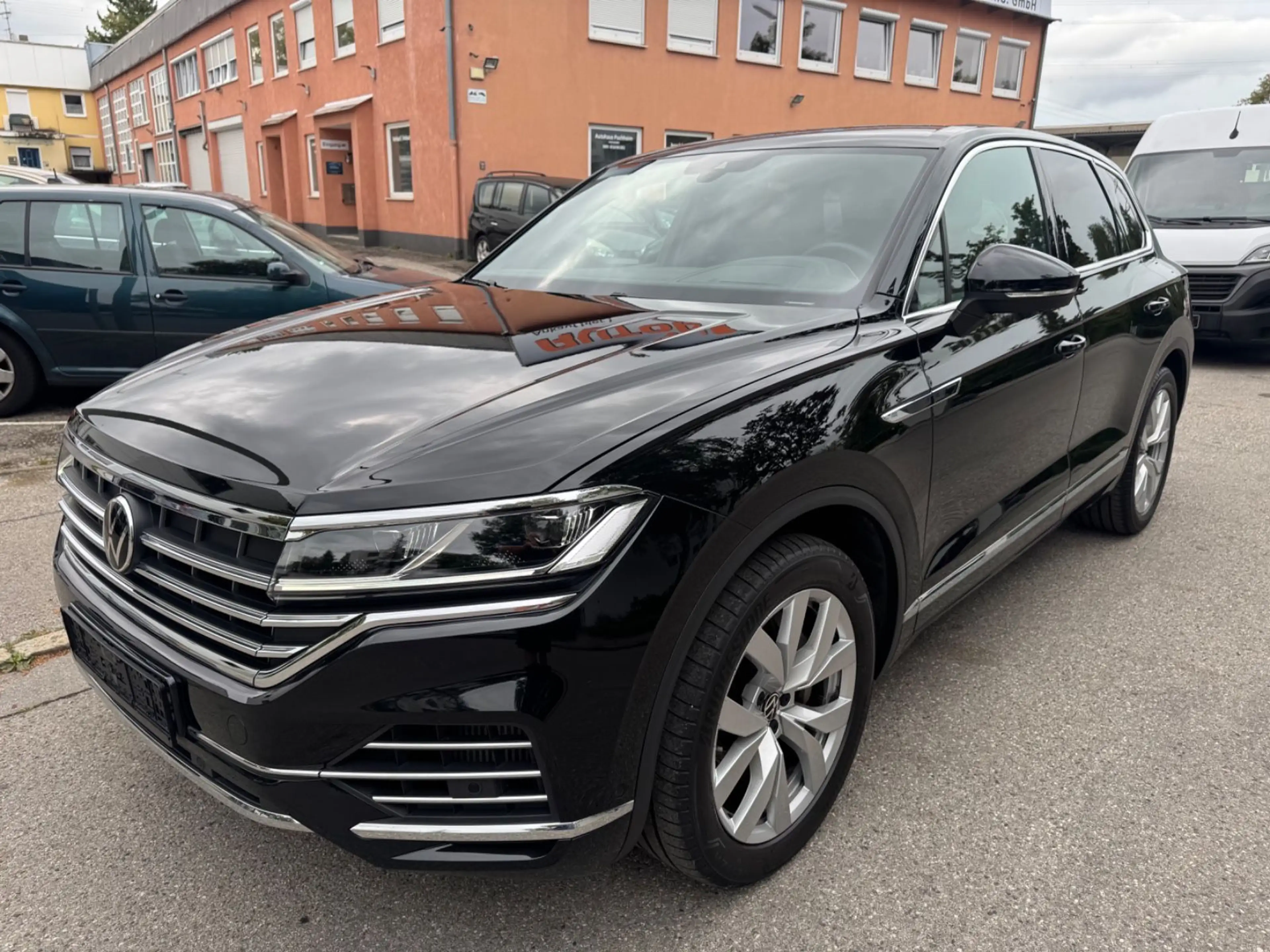 Volkswagen Touareg 3.0TSI/4M/Luft/Inno/Fahr-Ass+/360°/20" — photo 3