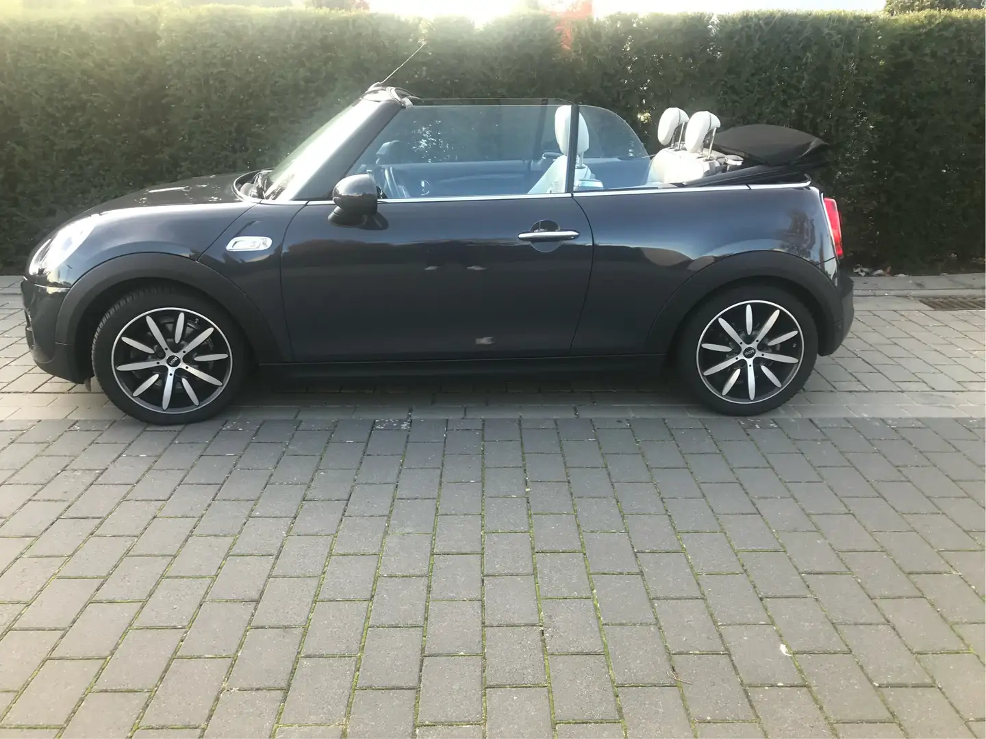 MINI Cooper S Cabrio Mini Cooper S Cabrio Aut. Grau - 1