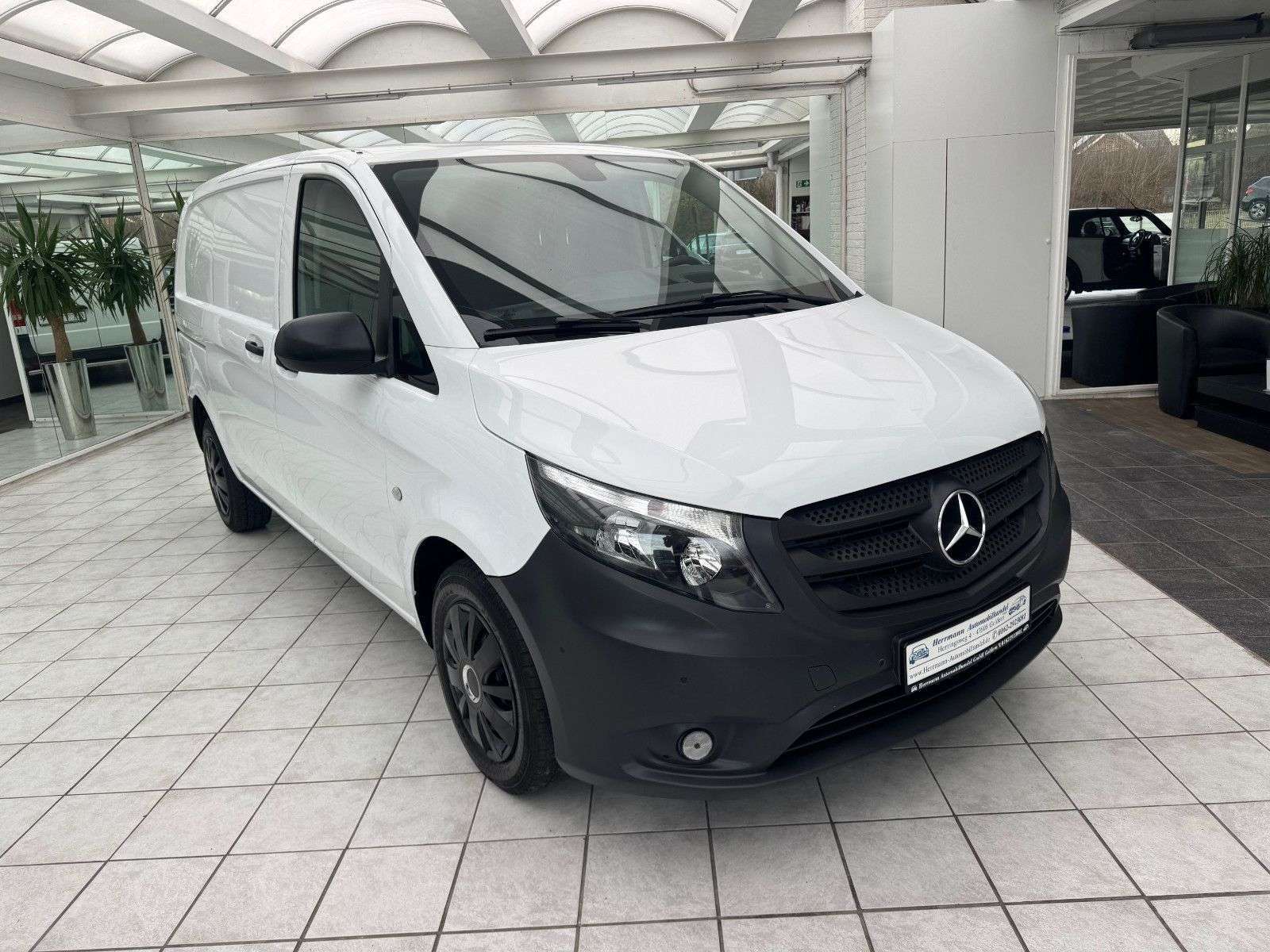 Second hand Mercedes Benz Vito 