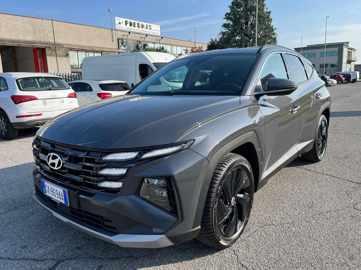 Hyundai TUCSON 1.6 CRDI 48V DCT Gris - 1