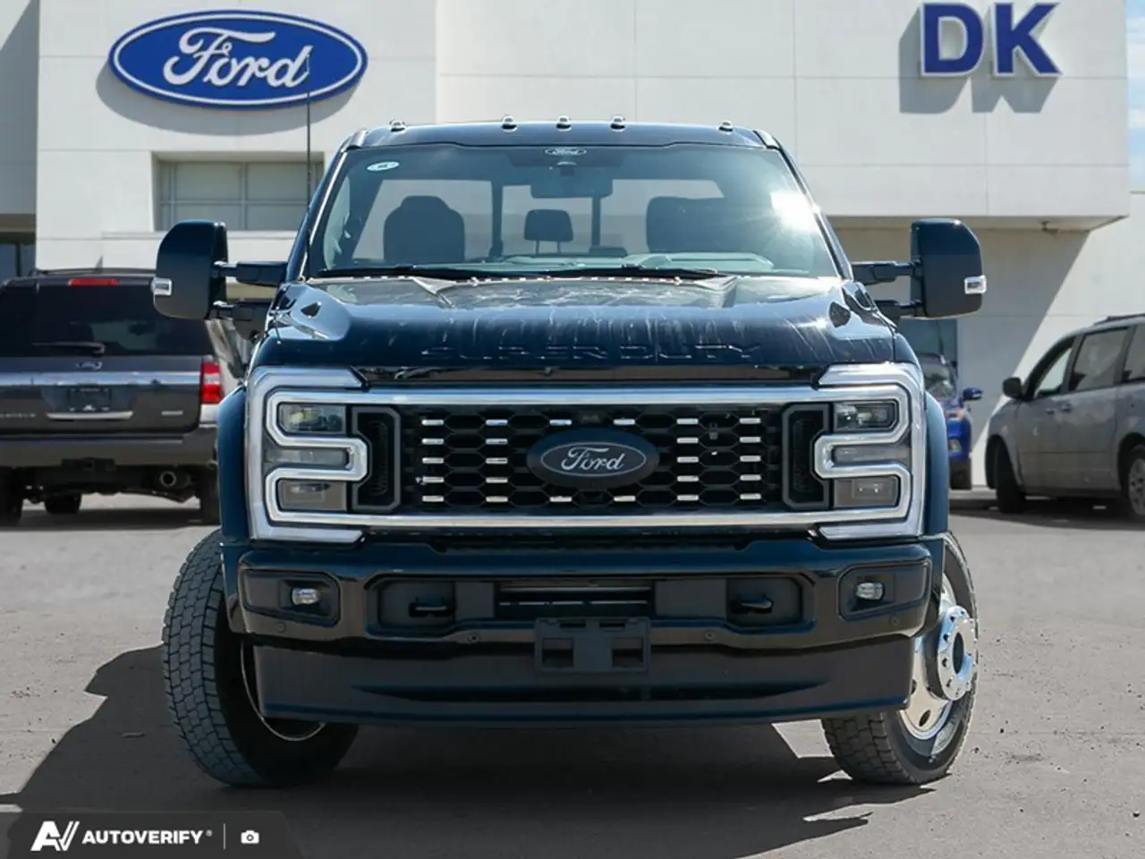 Ford F-450 Super Duty снимка Ford F-450 Super Duty