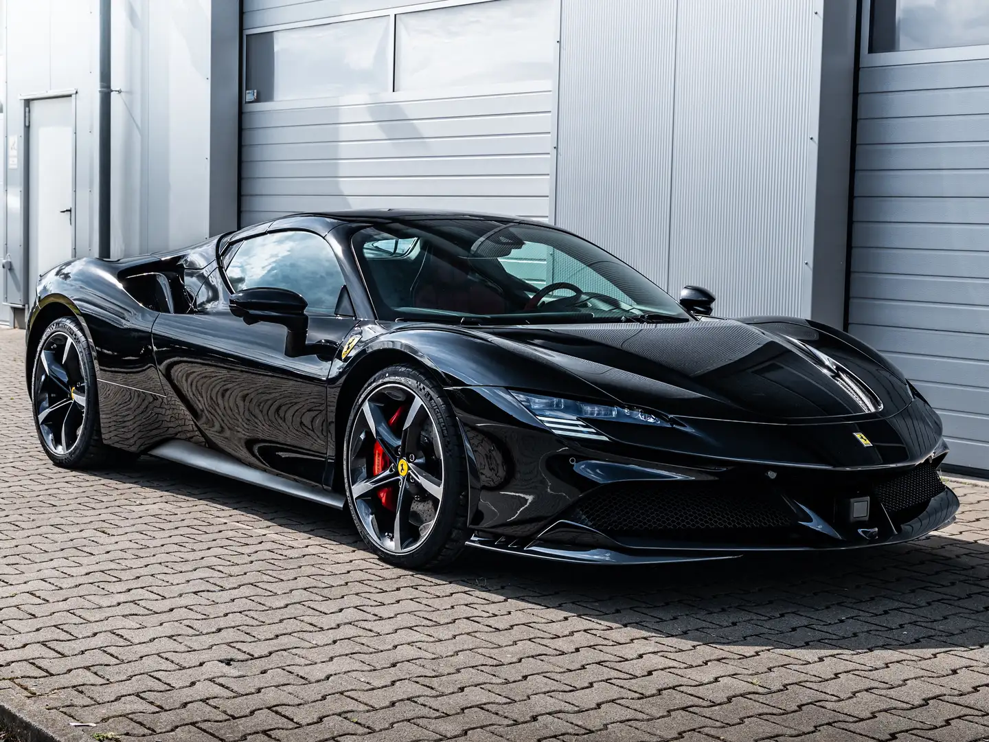 Ferrari SF90 Spider SF90 SPIDER FULL CARBON I RACE-SEATS I LIFT I JBL Schwarz - 2
