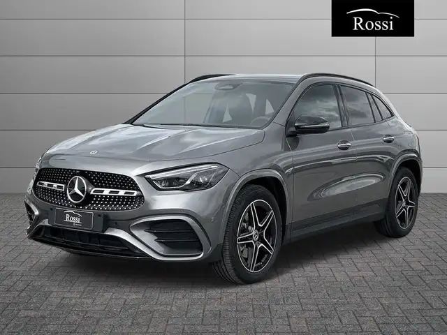 Mercedes-Benz GLA 200 d Automatic 4MATIC