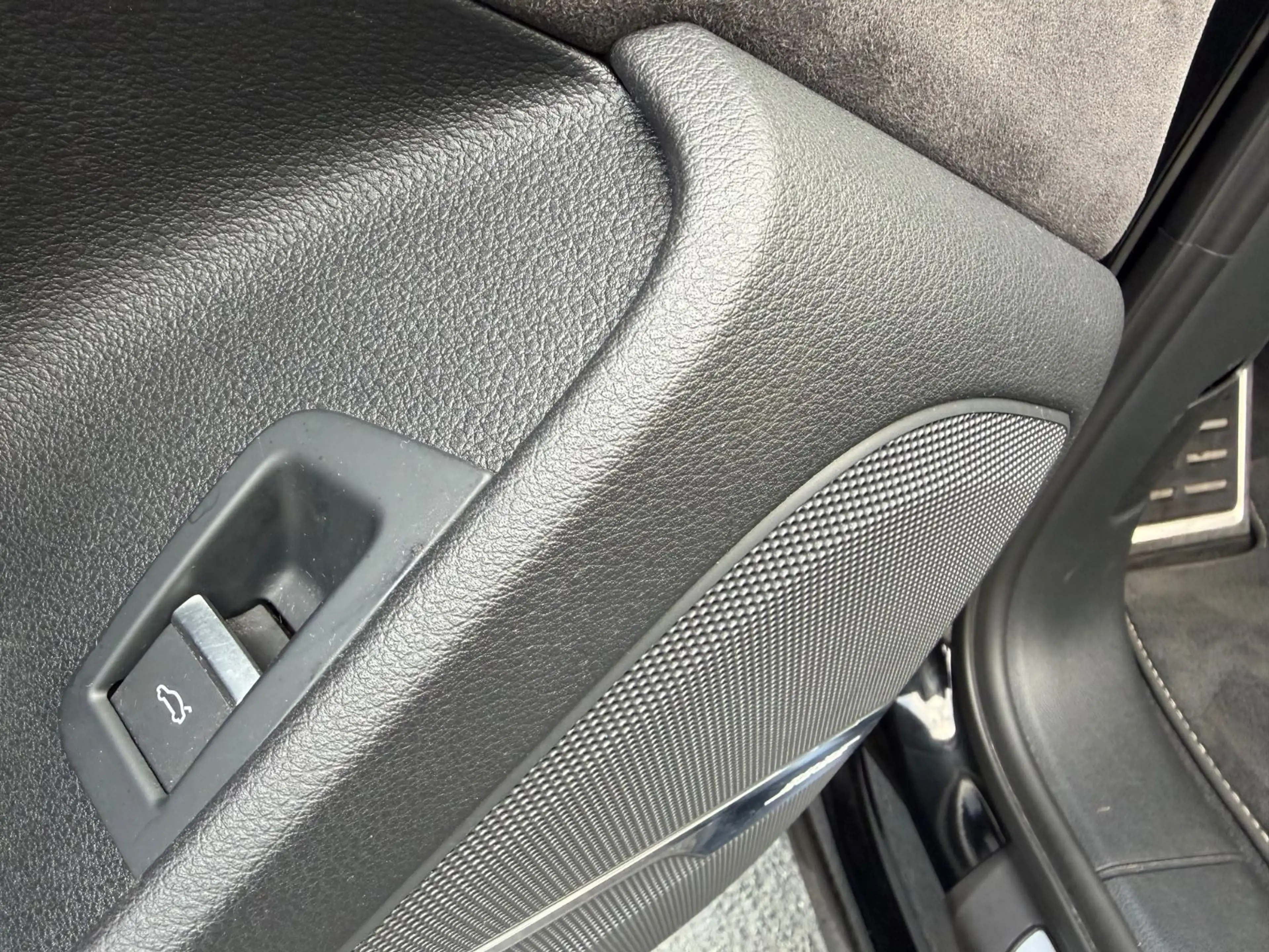 Audi SQ7 4.0 TDI quattro/Pano-Dach/AHK/MATRIX/ — photo 13