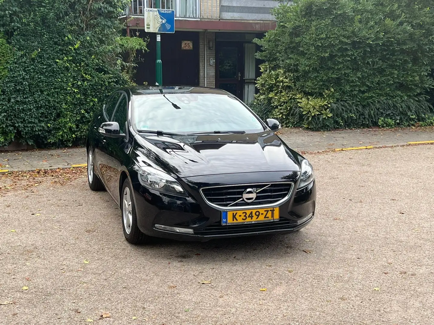 Volvo V40 V40 1.6 T2 Summum Zwart - 1