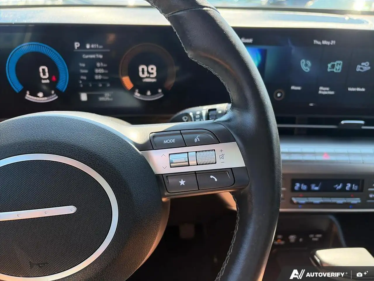 Hyundai KONA снимка Hyundai KONA
